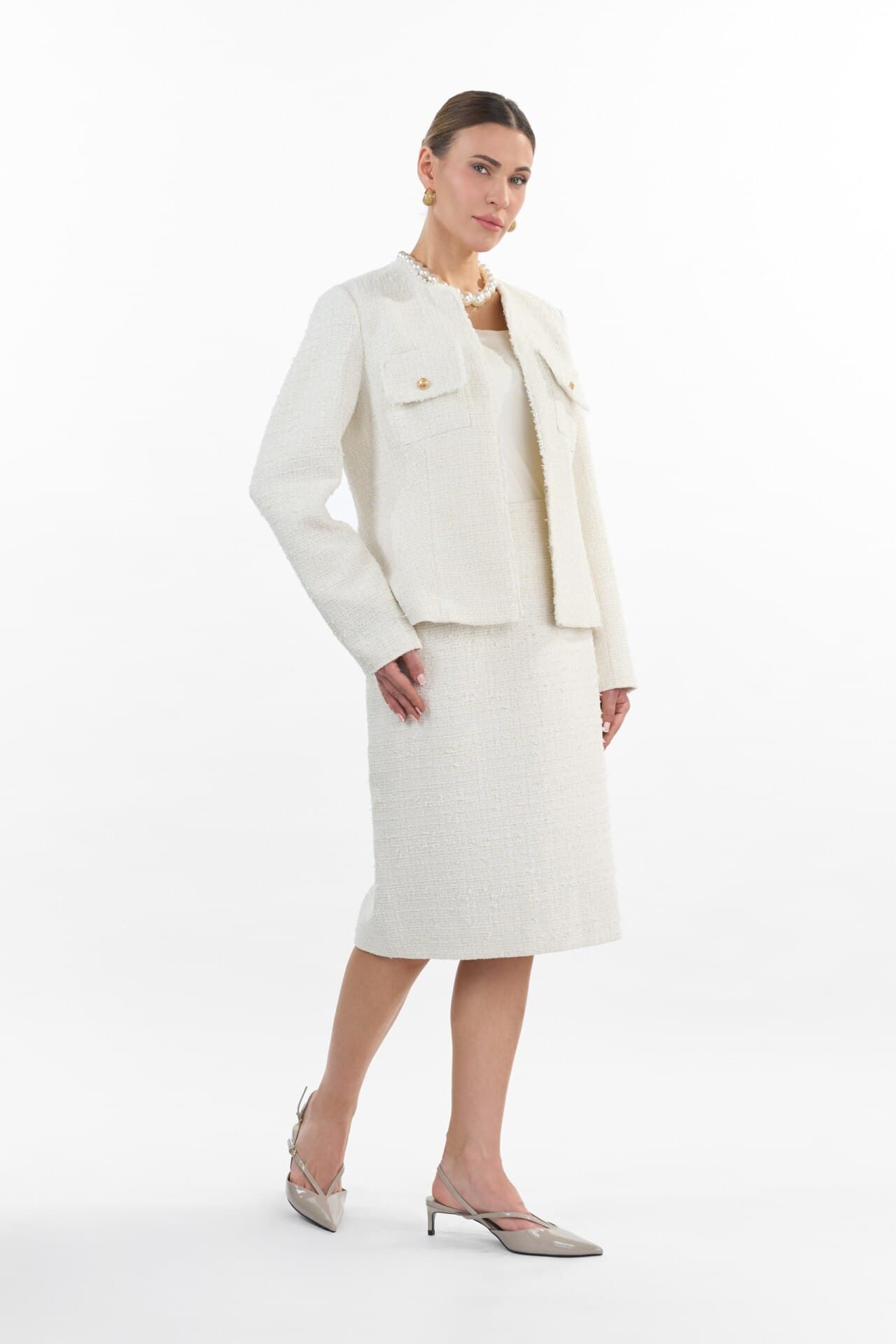 Костюм в стиле Chanel