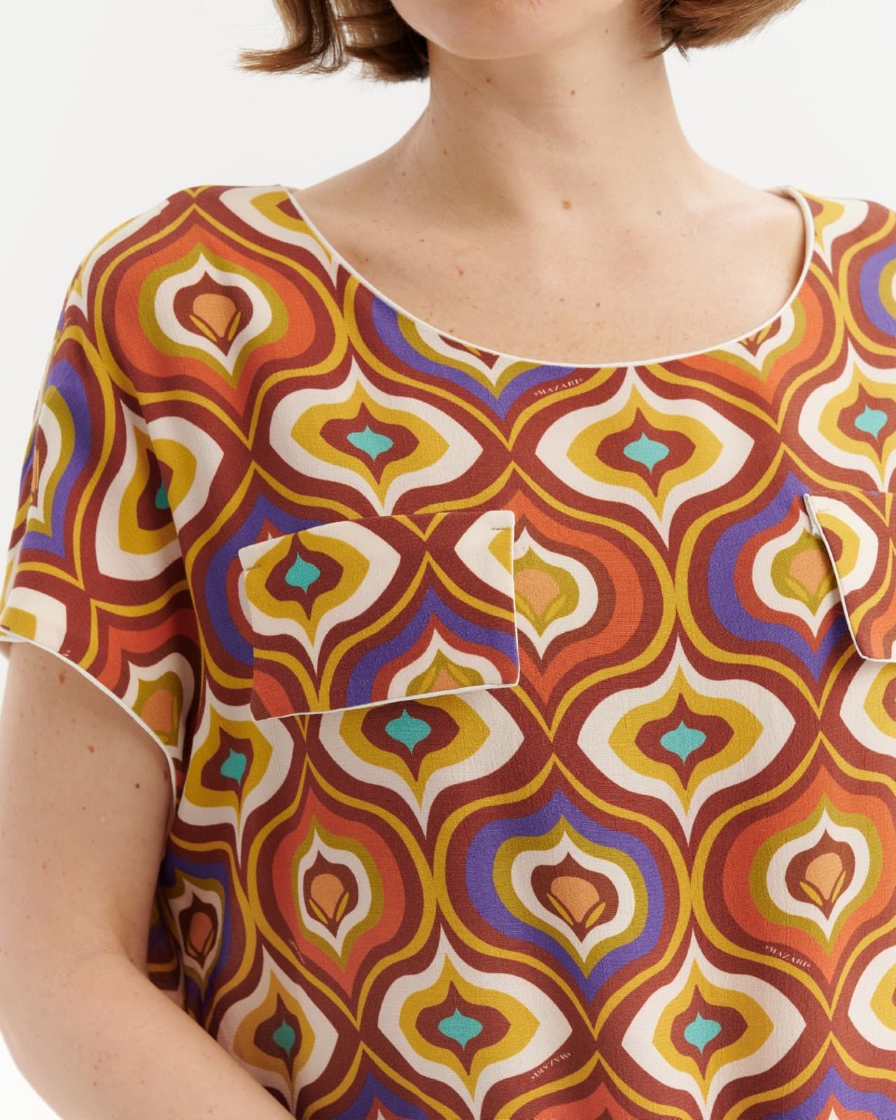 прямое платье миди